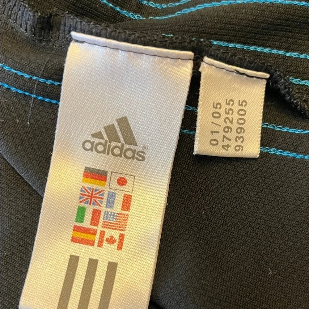 VINTAGE Adidas Men's Black Tee with Blue Accents SIZE L